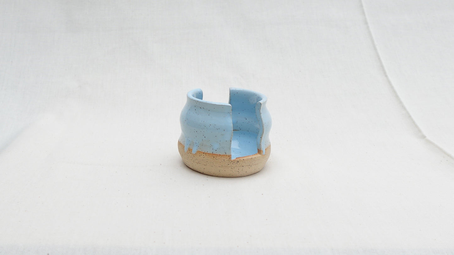 Handmade Ceramic Sponge Holder – Speckled Blue