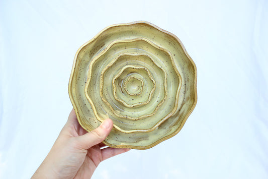 MEDIUM Wavy Slow Feeder Bowl - Butter Yellow (8)