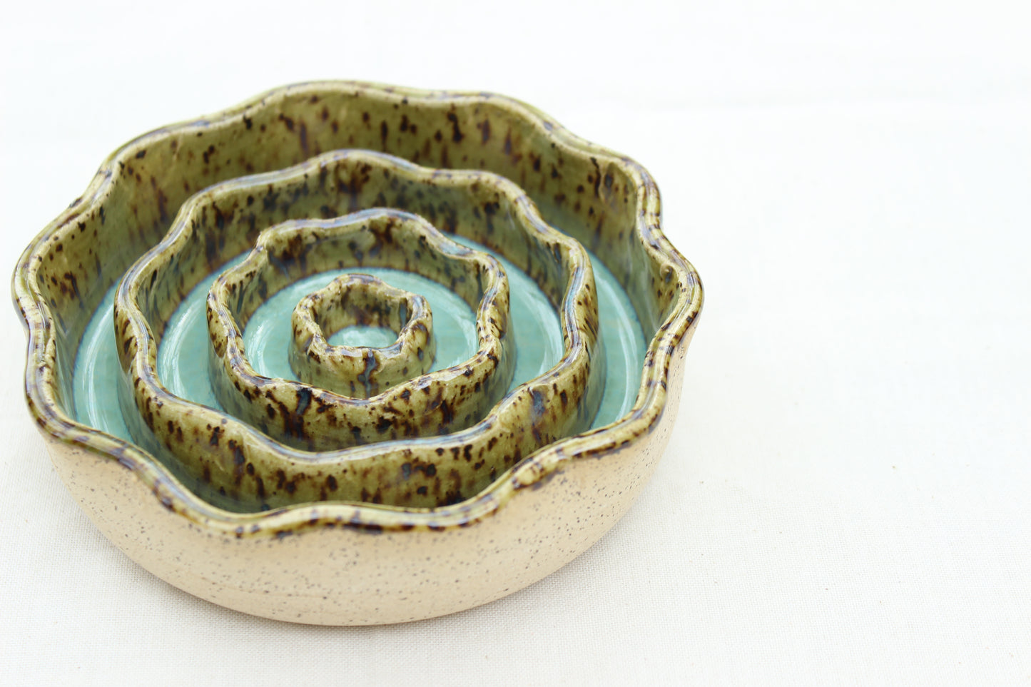 *Pre-Order* SMALL Dog & Cat Slow Feed Bowl - Wavy Rim (Custom Color)