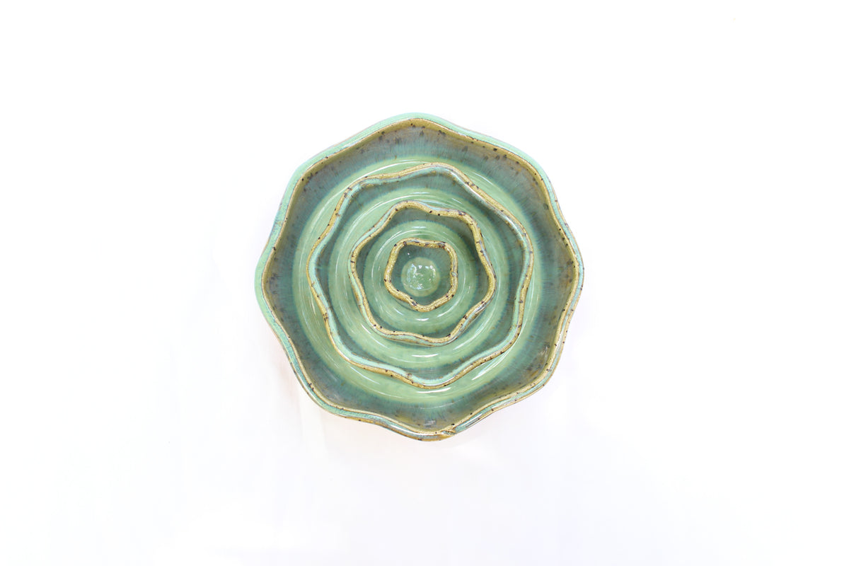 SMALL Wavy Slow Feeder Bowl - Soft Green (4)
