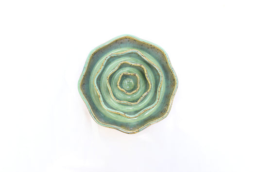 SMALL Wavy Slow Feeder Bowl - Soft Green (4)