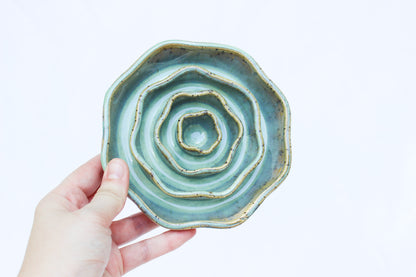 SMALL Wavy Slow Feeder Bowl - Soft Green (4)