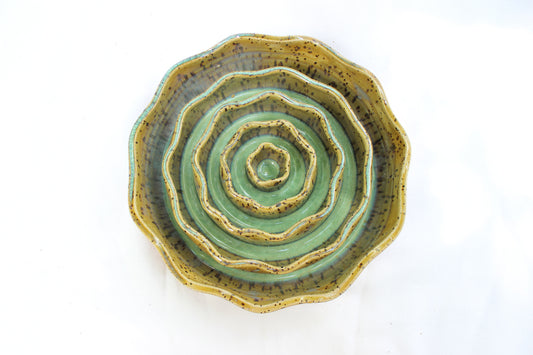MEDIUM Wavy Slow Feeder Bowl - Soft Green (25)