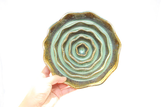 MEDIUM Wavy Slow Feeder Bowl - Soft Green (36)